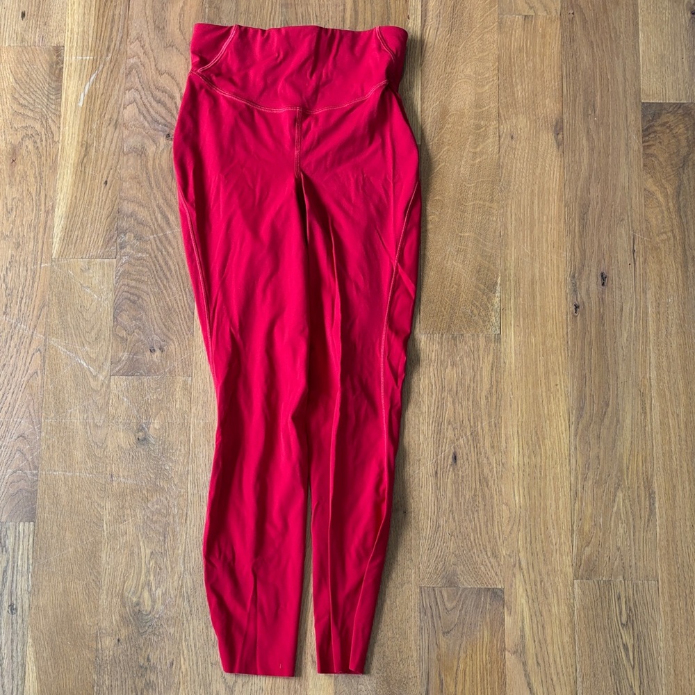 Lululemon fast and free
